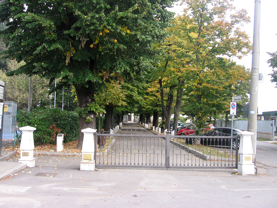 Cimitero di Lacchiarella